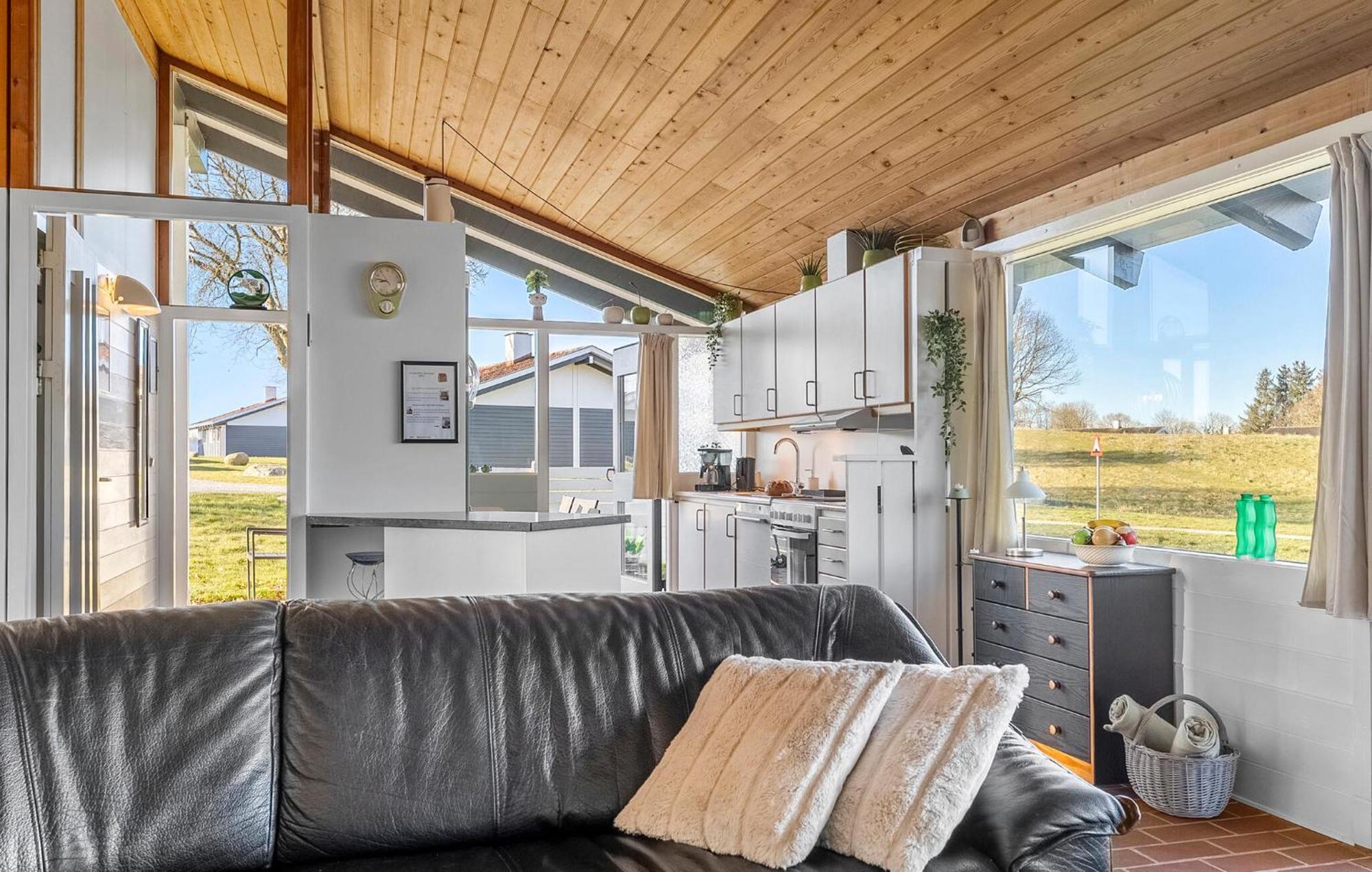 Gorgeous Home In Aabenraa With Wifi Экстерьер фото